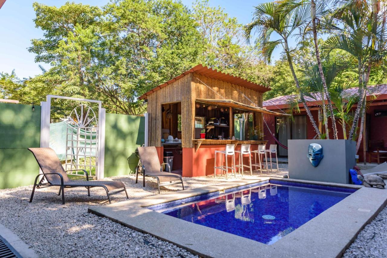 Hotel Mahayana Tamarindo Kültér fotó